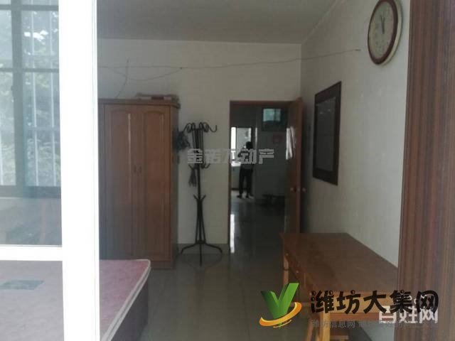 首付8萬 買***1樓 送儲藏室  僅此一套 急售