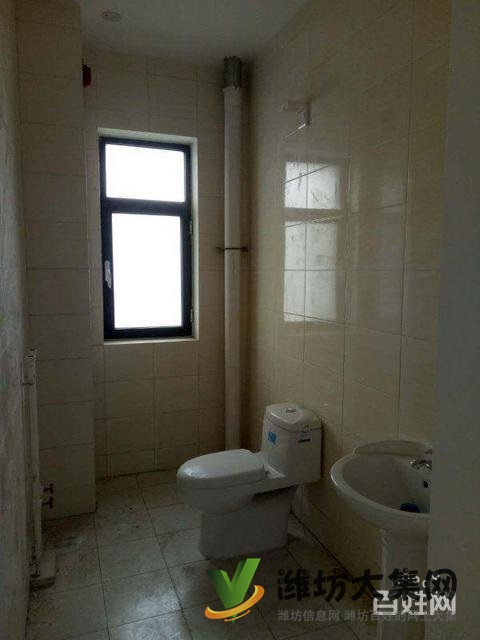 奧體八九近渤景灣大三室兩廳，毛坯新房117平婚房急