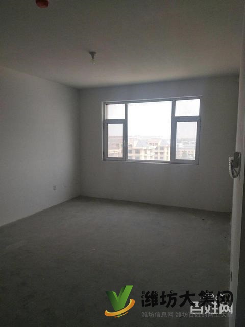 凡爾賽麗都 115平3室2廳 57萬 急售急售