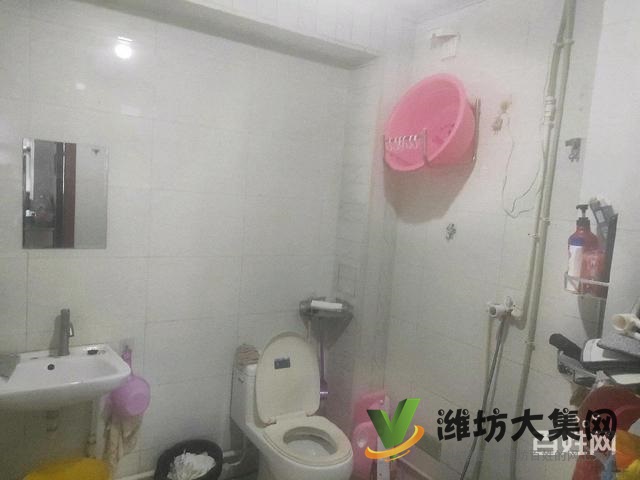 房子有證，外帶兩個超大露臺是個東山