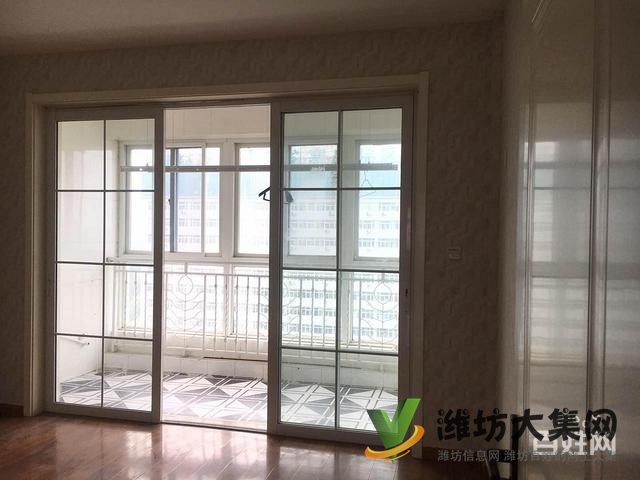 河西學校一墻之隔，電梯房，高層，帶地下室出稅