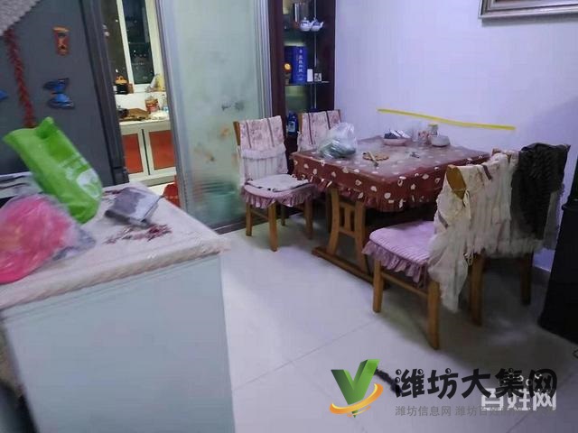 明德花園高層?xùn)|山帶大飄窗  精裝修僅售66萬