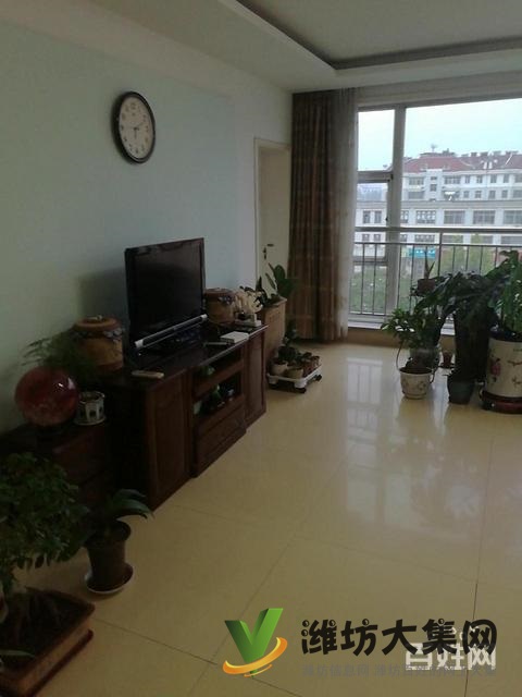 房緊鄰幼兒園小學