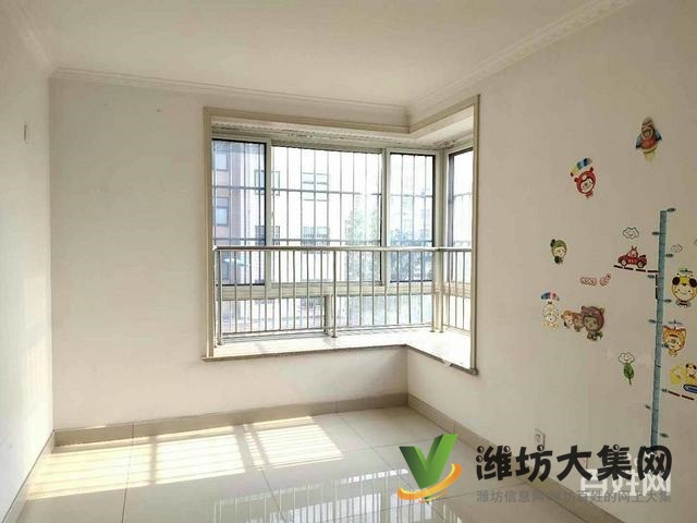 適合老人住，過度房，多層二樓，精裝兩室，送倉庫