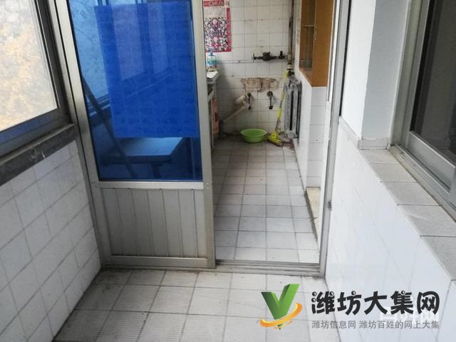 32萬購教師公寓，二樓三室朝陽，領包入住