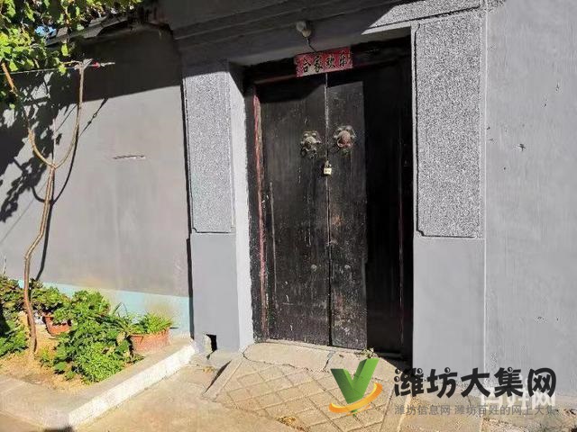 冠華小區(qū)1樓帶院南開門兩室  精裝修僅售52萬