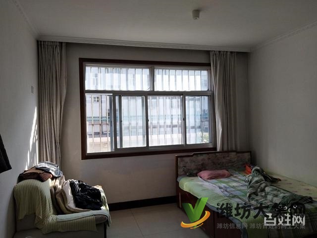 匯安小區 精裝三室兩廳兩衛 帶車庫 劃青云山小學 東埠中學