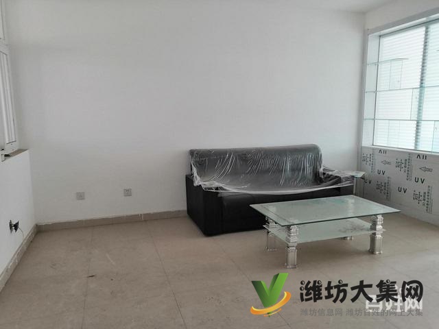 福滿園上下復(fù)式，精裝未住，四室兩廳帶倉庫